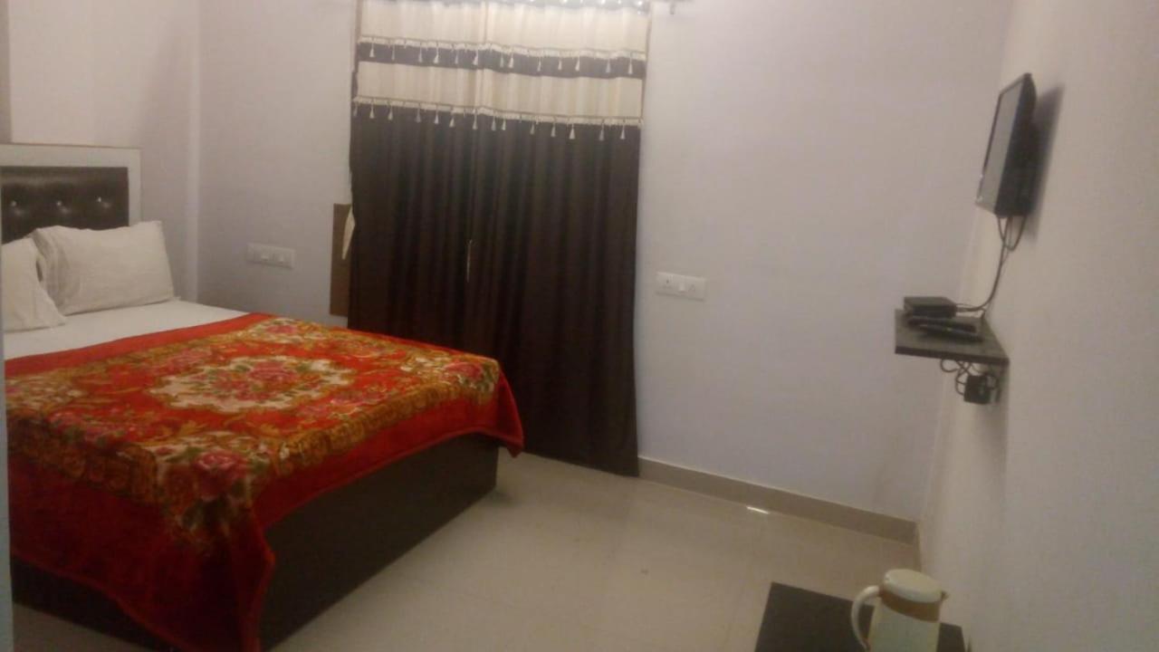 Hotel Pragya International Varanasi Dış mekan fotoğraf